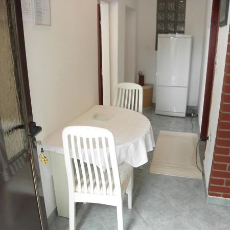 Apartments Neda - 5 M From Sea Lukovo Šugarje エクステリア 写真
