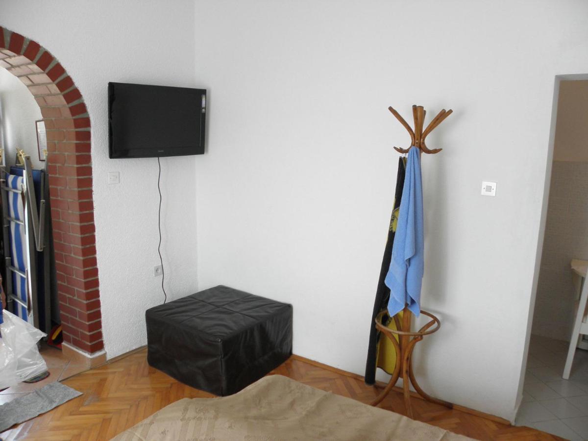 Apartments Neda - 5 M From Sea Lukovo Šugarje エクステリア 写真